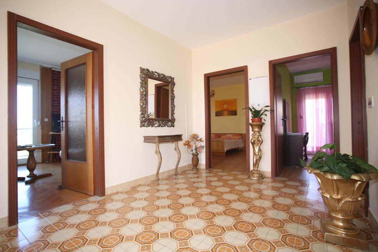 Apartment Michelle Bibinje Luaran gambar